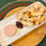 Tostadas con mousse de foie